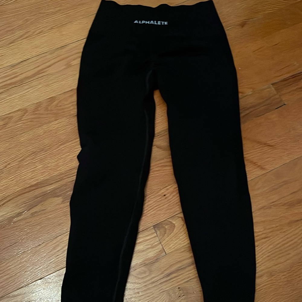 ALPHALETE black leggings size S